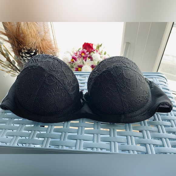 $7 add on to purchase- 32 B Bra With Push-up - Picture 4 of 9